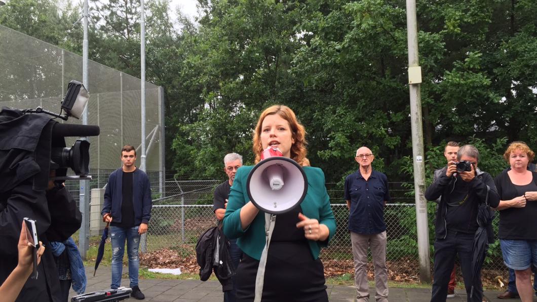Linda bij manifestatie Gláucio 31 aug '15.jpg